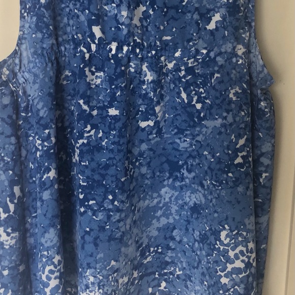 HALSTON TOP - Picture 2 of 5